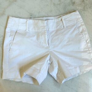 White Ann Taylor Signature Sorts. Size 2